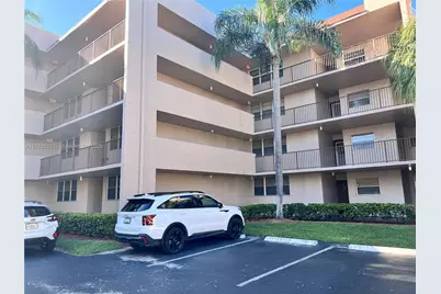 9531 Seagrape Dr #202, Davie, FL 33324 - Photo 1