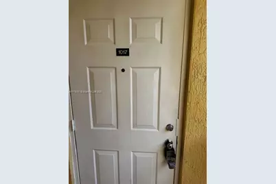 1017 Shoma Dr #462, Royal Palm Beach, FL 33414 - Photo 1