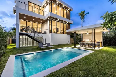 736 NE 77th St, Miami, FL 33138 - Photo 1