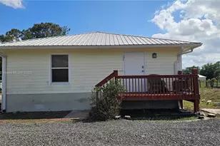 1250 Naples Ave, Clewiston, FL 33440 - Photo 1