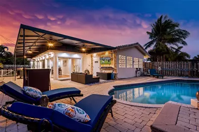 2231 NE 38th St, Lighthouse Point, FL 33064 - Photo 1