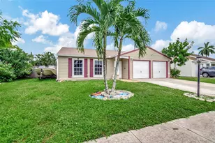 5279 W Canal Cir W, Lake Worth, FL 33467 - Photo 1