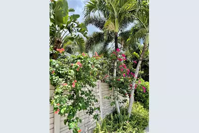 1125 NE 16th Pl #203, Fort Lauderdale, FL 33305 - Photo 1