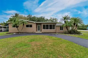 17000 SW 89th Ct, Palmetto Bay, FL 33157 - Photo 1