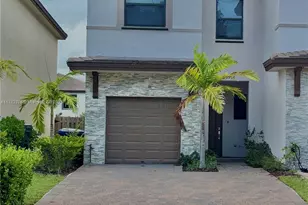 25556 SW 108th Ave, Homestead, FL 33032 - Photo 1