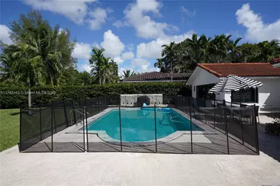 12500 Griffing Blvd, North Miami, FL 33161 - Photo 1