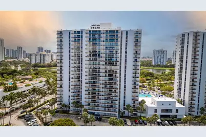 3731 N Country Club Dr #1927, Aventura, FL 33180 - Photo 1