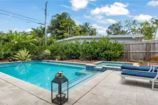 1621 N Victoria Park Rd, Fort Lauderdale, FL 33305 - Photo 1