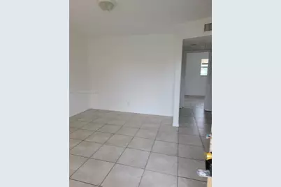 101 NE 41st St #E83, Oakland Park, FL 33334 - Photo 1