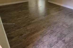 2425 NW 33rd St, Oakland Park, FL 33309 - Photo 1