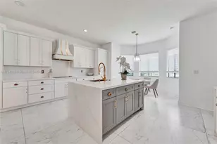 19386 SW 78th Pl, Cutler Bay, FL 33157 - Photo 1