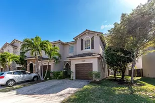 9320 SW 220th Terrace, Cutler Bay, FL 33190 - Photo 1