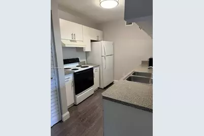 420 S Park Rd #2-110, Hollywood, FL 33021 - Photo 1