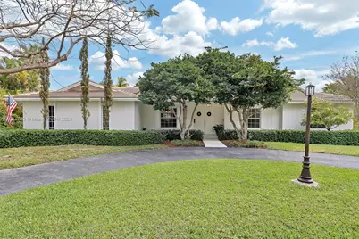 15801 SW 77th Ct, Palmetto Bay, FL 33157 - Photo 1