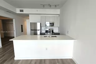 1642 NE 1st Ave, Miami, FL 33132 - Photo 1