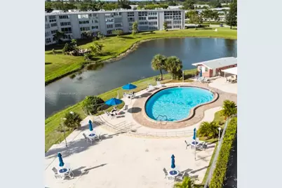 102 Northampton F #102, West Palm Beach, FL 33417 - Photo 1