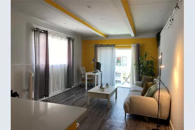 301 Michigan Ave #404, Miami Beach, FL 33139 - Photo 1