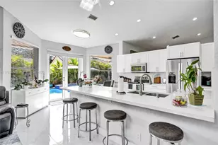 1543 NW 182nd Way, Pembroke Pines, FL 33029 - Photo 1