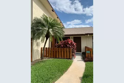 8042 SE Villa Cir #8042, Hobe Sound, FL 33455 - Photo 1