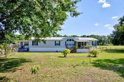 3201 Pamela Dr, Lorida, FL 33857 - Photo 1