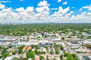 736 NE 126th St, North Miami, FL 33161 - Photo 1