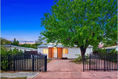 1445 NE 142nd St, North Miami, FL 33161 - Photo 1