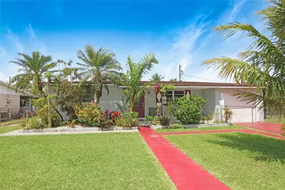 1762 NW 8th Ave, Homestead, FL 33030 - Photo 1