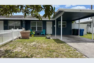 460 NE 45th St, Oakland Park, FL 33334 - Photo 1