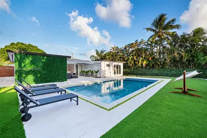 10658 NE 11th Ave, Miami Shores, FL 33138 - Photo 1