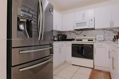 25136 SW 124th Ave, Homestead, FL 33032 - Photo 1