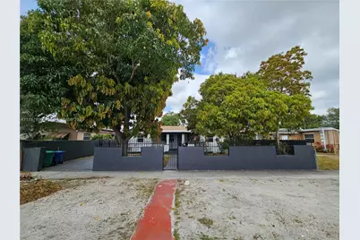 11712 NW 3rd Ave, Miami, FL 33168 - Photo 1