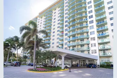 19390 Collins Ave #706, Sunny Isles Beach, FL 33160 - Photo 1