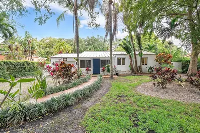 1055 NE 120th St, Biscayne Park, FL 33161 - Photo 1