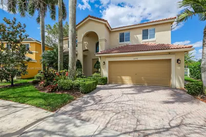1092 Lavender Cir, Weston, FL 33327 - Photo 1