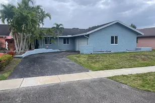 7522 SW 6th St, North Lauderdale, FL 33068 - Photo 1