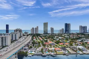 19195 NE Mystic Pointe Dr, Aventura, FL 33180 - Photo 1