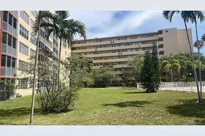 1750 NE 191st St #213-2, Miami, FL 33179 - Photo 1