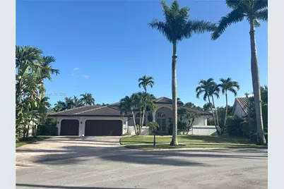 320 Windmill Palm Ave, Plantation, FL 33324 - Photo 1