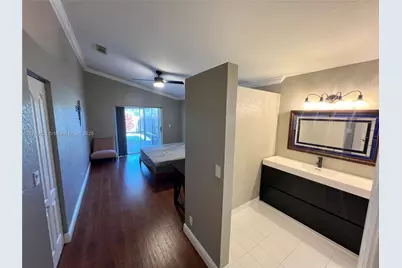 4250 SW 82 Way #REAR, Davie, FL 33328 - Photo 1