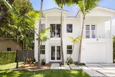 3648 Oak Ave, Coconut Grove, FL 33133 - Photo 1