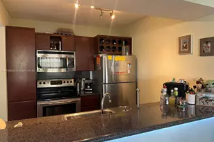 8120 Geneva Ct, Doral, FL 33166 - Photo 1