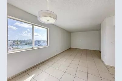 8001 Crespi Blvd #7A, Miami Beach, FL 33141 - Photo 1