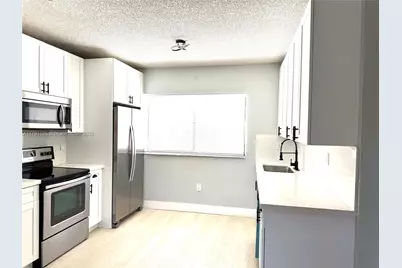 6375 W 27th Way #24, Hialeah, FL 33016 - Photo 1