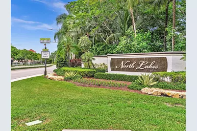 457 Cambridge Dr, Weston, FL 33326 - Photo 1