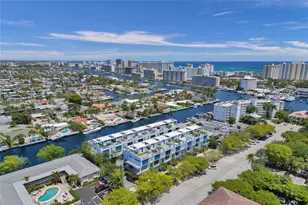 2725 NE 1st St, Pompano Beach, FL 33062 - Photo 1