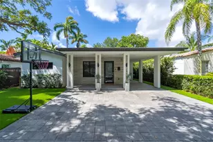 242 SW 31st Rd, Miami, FL 33129 - Photo 1