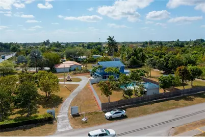 17201 SW 296th St, Homestead, FL 33030 - Photo 1