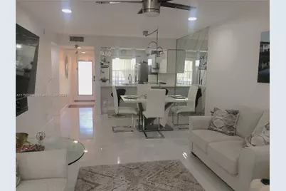 1101 Bahama Bnd #B2, Coconut Creek, FL 33066 - Photo 1