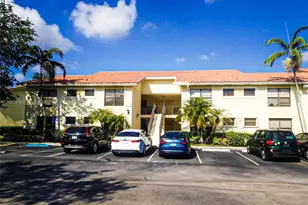 1513 Lake Crystal Dr, West Palm Beach, FL 33411 - Photo 1