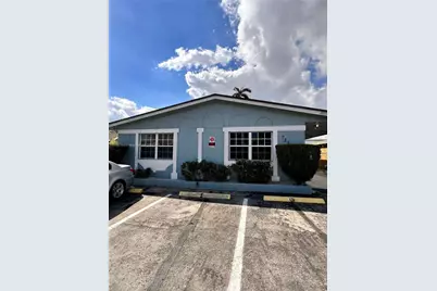 725 NW 4th Ave, Fort Lauderdale, FL 33311 - Photo 1